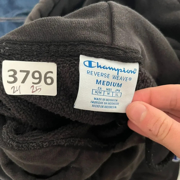 Champion Mens Faded Black Hoodie Reverse Weave M Sweatshirt Streetwear Normcore - Picture 9 of 9